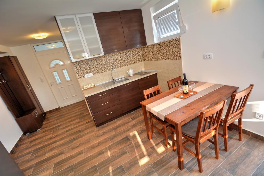 Apartments Blazevic Herceg Novi Exterior photo